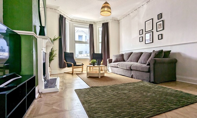 Plymouth House | Ocean Avenue Townhouse