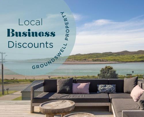 Raglan House | Ocean Beach Retreat