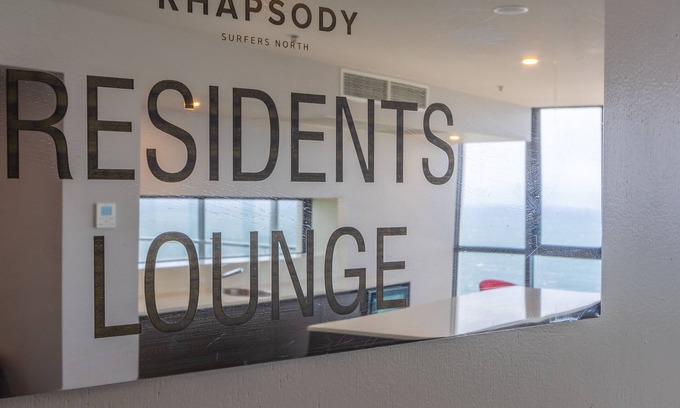 Surfers Paradise Apartment | Ocean Bliss Retreat: 2BR/2BA Paradise at Rhapsody