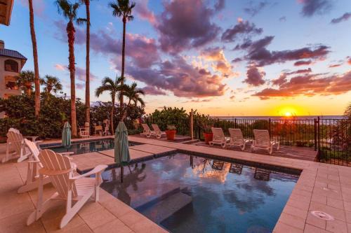 Indian Rocks Beach House | Ocean Blue Villa
