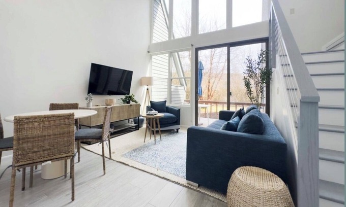 Montauk Condo | Ocean Breezes & Resort Comfort – Montauk 2BR Surf Club Condo