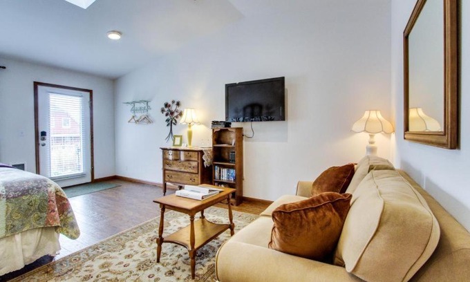 Yachats Apartment | Ocean Cove Inn
