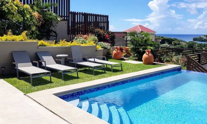 Charlotte Villa | Ocean Crest (Coral Vista) - 3-Bedroom Sea View Villa!