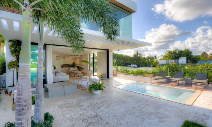 Cap Cana Marina Villa | Ocean Eleven - Ocean front villa in Cap Cana