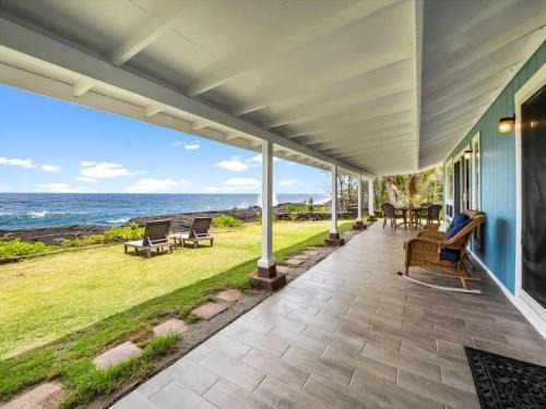 Keaau House | Ocean Front Paradise with Hot Tub in Hawaii