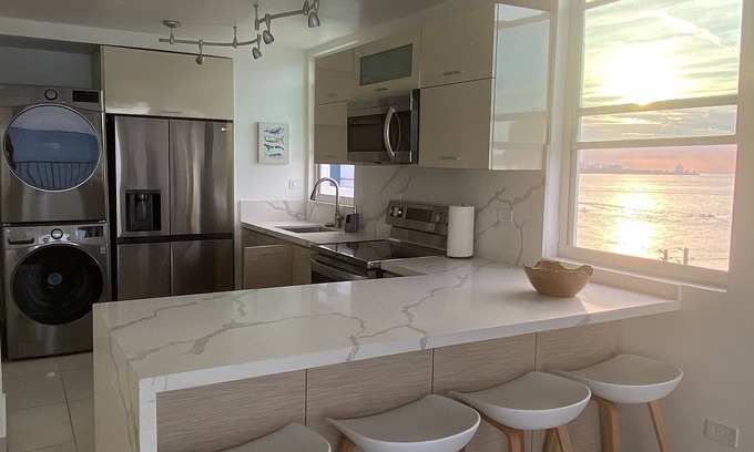 Isla Verde Apartment | Ocean Horizon, All Windows With Ocean View