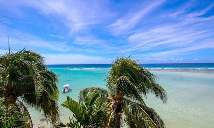 Saint Lawrence Apartment | Ocean Reef 203 3 Bedroom Apts by Bluescape
