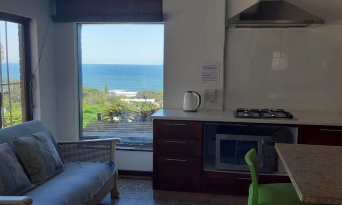 Zinkwazi Beach Apartment | Ocean Rush