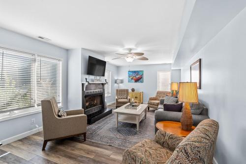Pine Knoll Shores House | Ocean Sound