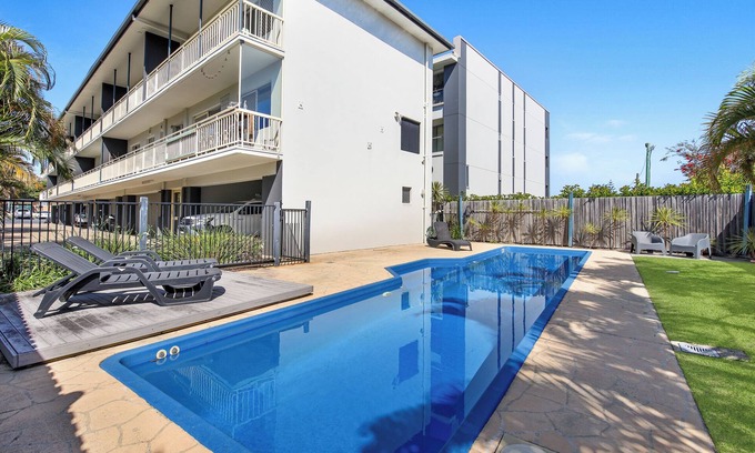 Coffs Harbour Apartment | Ocean Spray 8 - 2BR Perfect Coastal Retreat in Vibrant Coffs Harbour