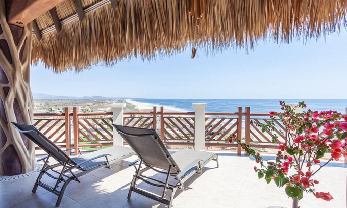 San Pedro Mixtepec Resort | Ocean View 1 Bedroom Penthouse, with Resort Amenities Overlooking the Pacific!