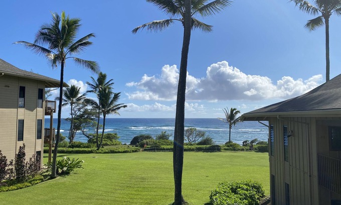 Lihue Condo | Ocean View, Beachfront Townhouse 2bd/2ba/2 lanai
