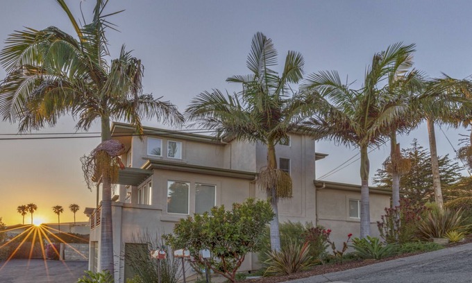 Cayucos Condo | Ocean View Condo in Prime Location