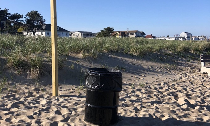 Old Orchard Beach Condo | Ocean view, fully renovated beach condo! Steps to the sand, sleeps 6