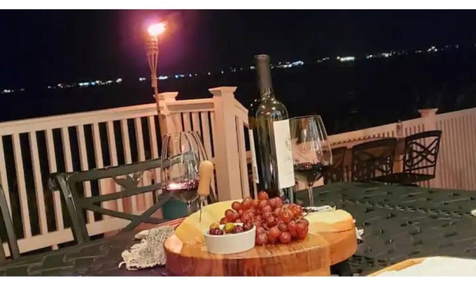 Osbornsville House | Ocean View Paradise