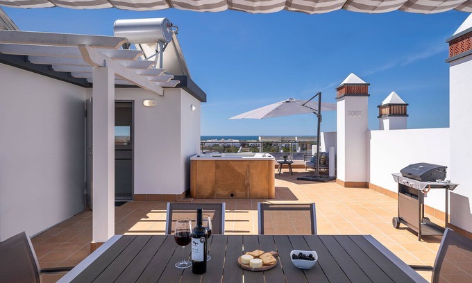 Conceicao e Cabanas de Tavira Apartment | Ocean View Rooftop Tavira Paradise, Ideal Homes