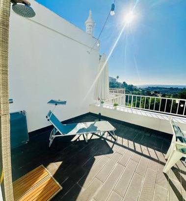 Patio Apartment | Ocean View Skyline Apartment ‚Hakuna Matata‘