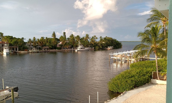 Lower Matecumbe Key Condo | Ocean View with protected dock on lagoon with private boat ramp