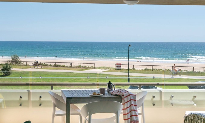Miami Apartment | Ocean Views at Sandrift on Nobby Beach