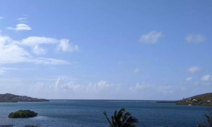 Culebra House | Ocean Views & Refreshing Tradewinds * Casa SuMarco Culebra