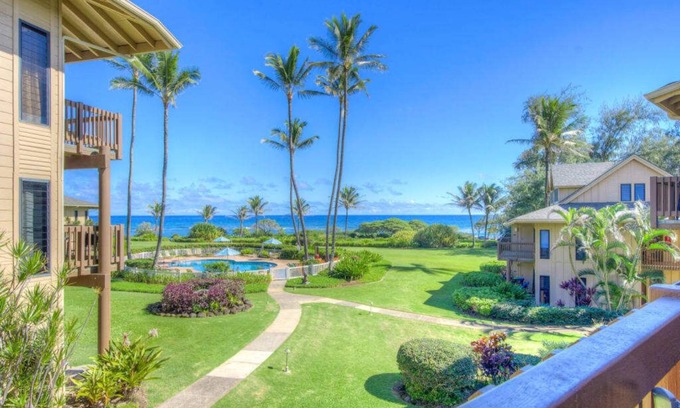 Lihue Condo | Ocean Views W/Private Lanai - Kaha Lani 206