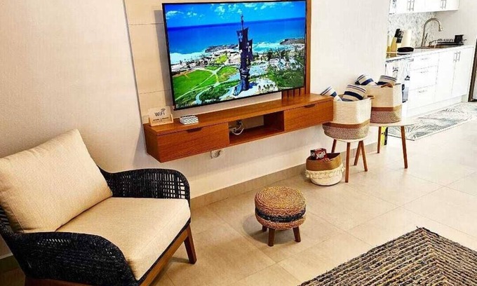 Vilomar Apartment | Ocean Villa - Renovated Condo by the Beach!