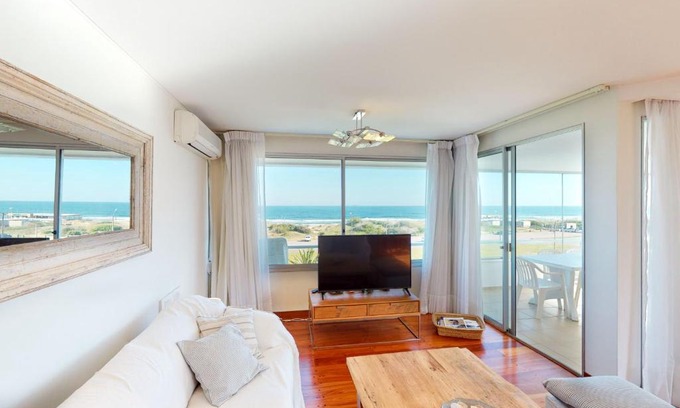 San Rafael Apartment | Oceana Suites Esturion Apartment
