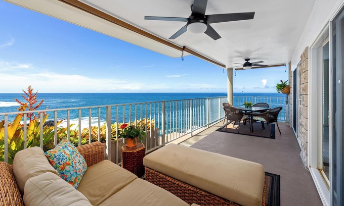 Kailua-Kona Condo | Oceanfront 2BD/2BA Condo with Private Lanai