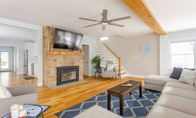 West Haven House | Oceanfront Bliss Beach Retreat on Long Island Sound