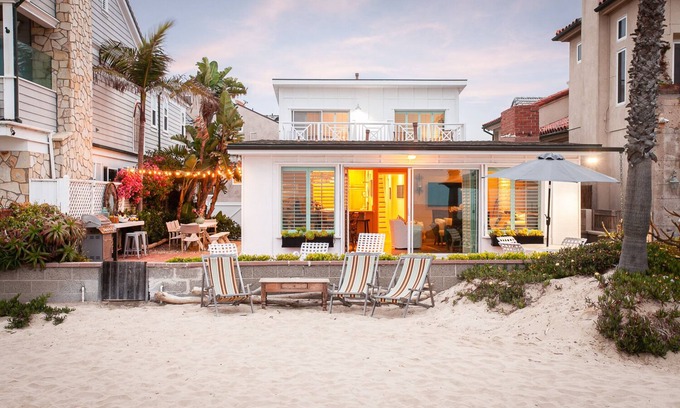 Santa Ana Heights House | Oceanfront.Classic.Stylish single family beach house. No crazy boardwalk.
