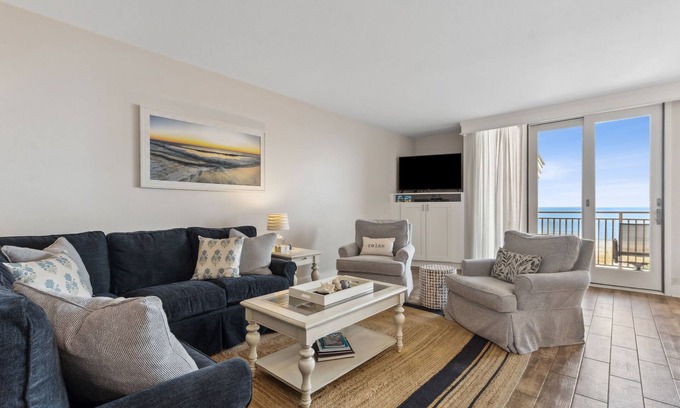 Fernandina Beach Condo | Oceanfront | Completely Remodeled Spacious 5th Floor Shipwatch Condo | 1650 sq ft