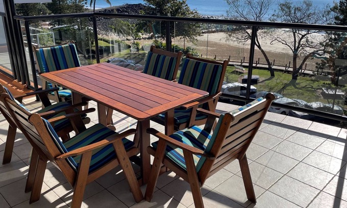 Bargara Apartment | Oceanfront Getaway: Your Perfect Beach side Retreat