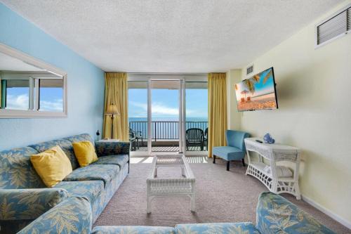 Almont House | Oceanfront Oasis 1002