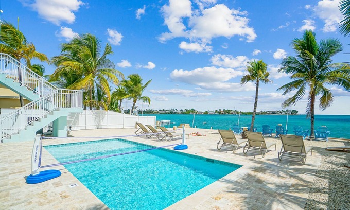 Little Venice House | Oceanfront PARADISE w Heated pool, 55’ dock, ocean view & bathroom in every room