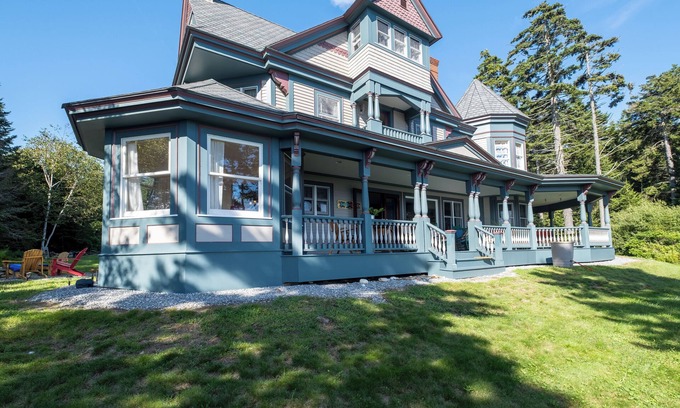 Phippsburg House | Oceanfront, private home, 3 Bed, 3 Baths, near beaches, golf, dining & more.