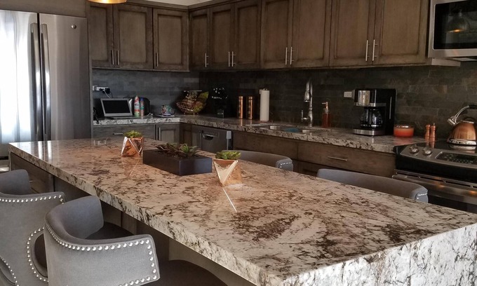 San Jose del Cabo Condo | Oceanfront Resort Beach Paradise! Great Reviews, Modern Remodel great location!