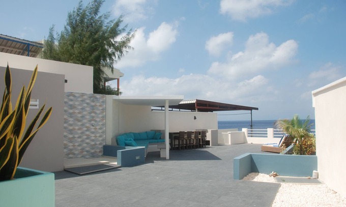 Lagun Villa | Oceanfront Vacation Home - Lagun, Curaçao