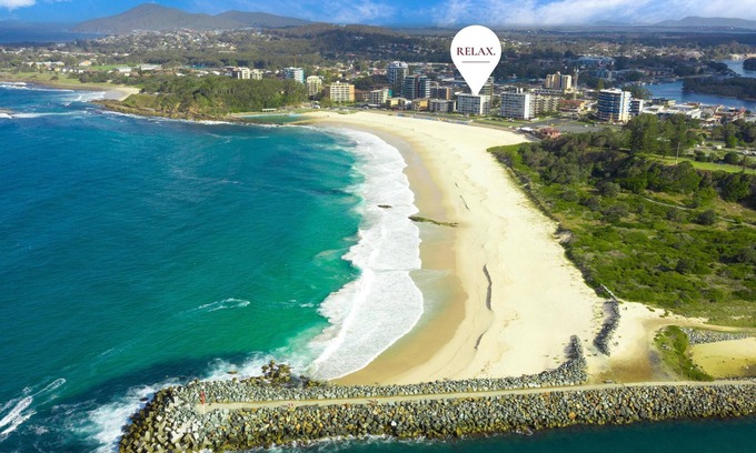 Forster Apartment | Oceanic 29: 2 BR, 1 BA Apartment in Forster, Sleeps 4