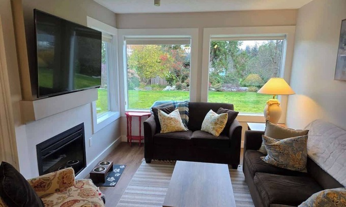 Regional District of Nanaimo Condo | Oceanside Gardens at Pacific Shores, Nanoose Bay - 1 Bedroom - Full Kitchen