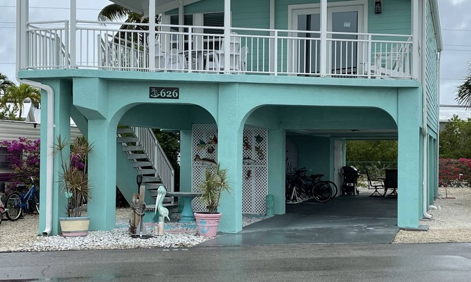 Cudjoe Key House | Oceanside Paradise in the FL Keys Free Kayaks Bikes Wifi Outdoor BBQ Grill