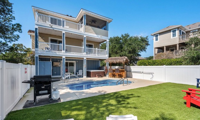 Whalehead Beach House | Oceanside,Pool,Spa,GameRm,7MinWalk2Beach&Sound New