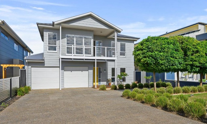 Moana House | Ochre Sunsets - Moana - C21 SouthCoast Holidays