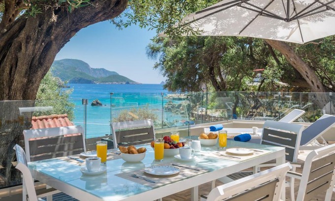 Lakones House | Odysseus Villa