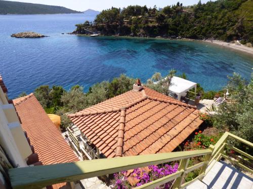 Agios Petros Apartment | Odyssia near the Seaside