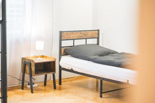 Sudstadt Apartment | OF01 Große Wohnung - 3 Schlafzimmer mit 8 Einzelbetten - LS Crewcomfort - weitere Unterkünfte für Monteure und Handwerker verfügbar