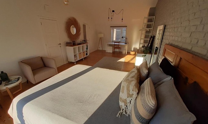 Huy Bed & Breakfast | Office des bons enfants