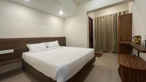 Anna Nagar Hotel | OGinn