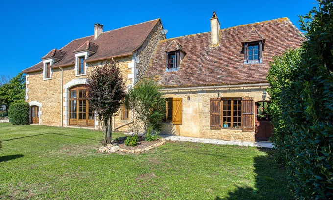 Tremolat House | Oh suspended time
