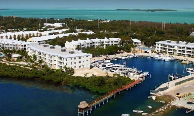 Rock Harbor House | Ohana Cay 2brm/2bth - Book your getaway!