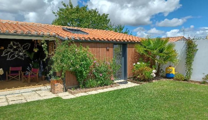 Saint-Julien-des-Landes House | OhNoLulu